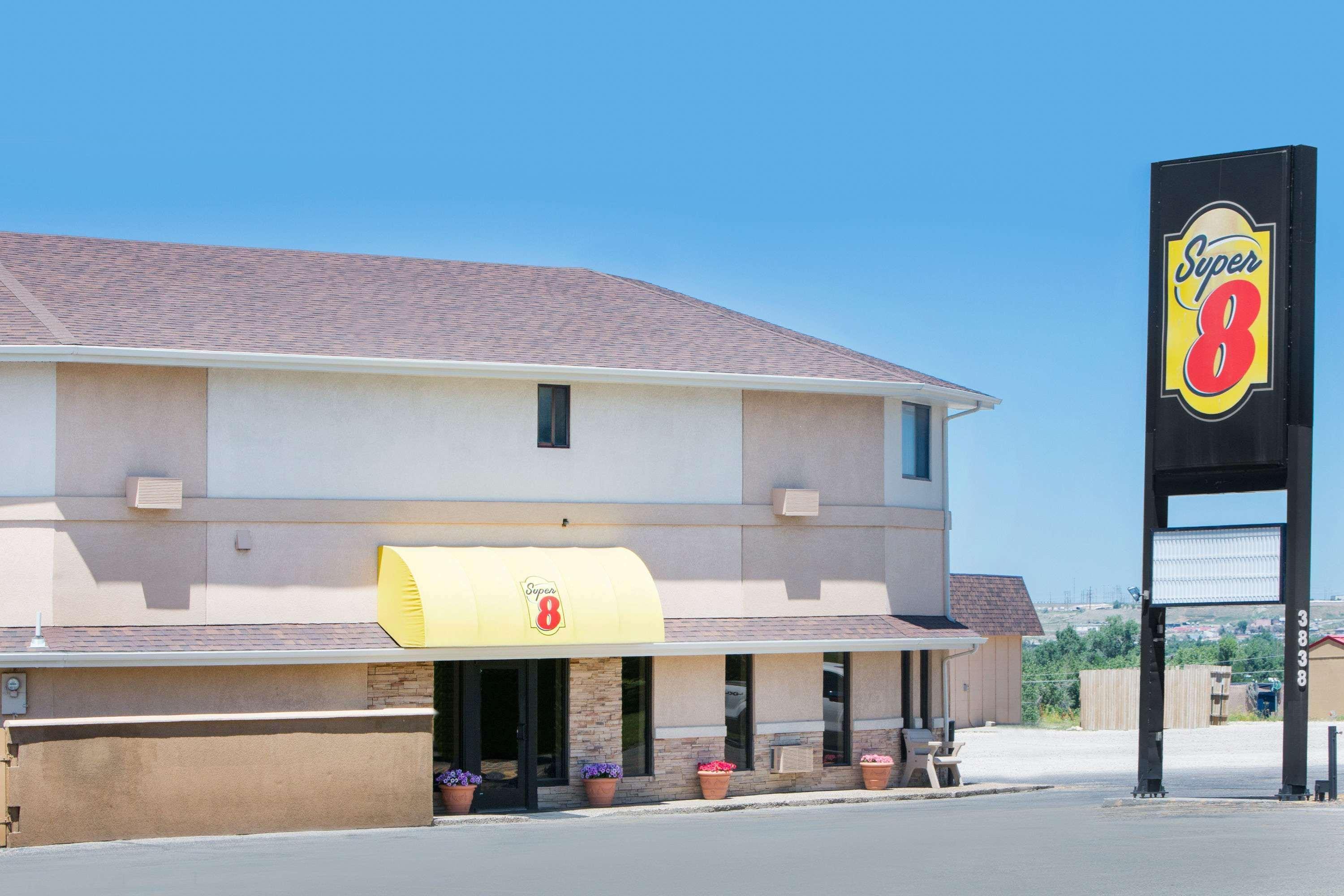 Super 8 By Wyndham Casper West By The River Luaran gambar