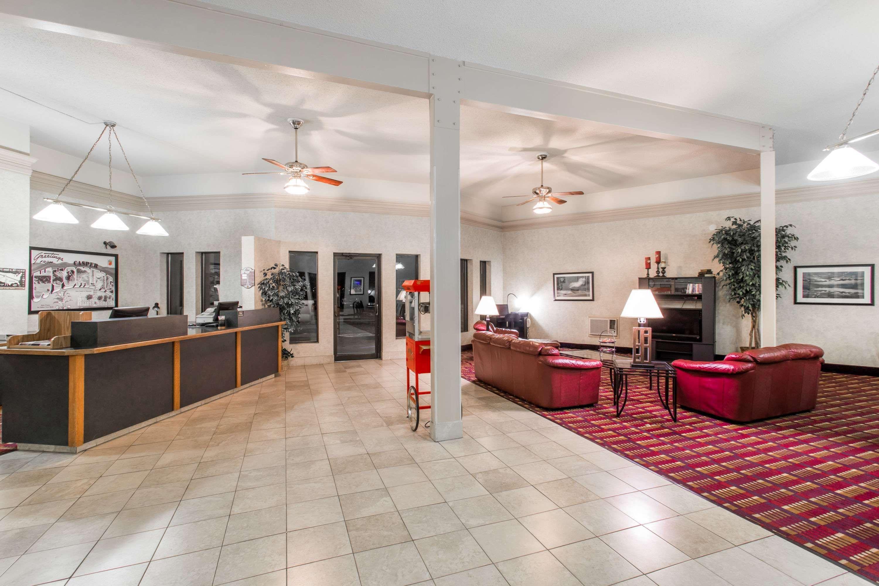 Super 8 By Wyndham Casper West By The River Luaran gambar